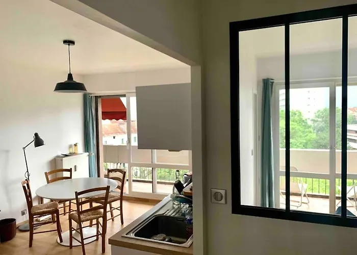 דירה T1 Renove, Idealement Situe